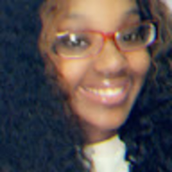 Meet your Posher, Brianna - Picture 1 of 1